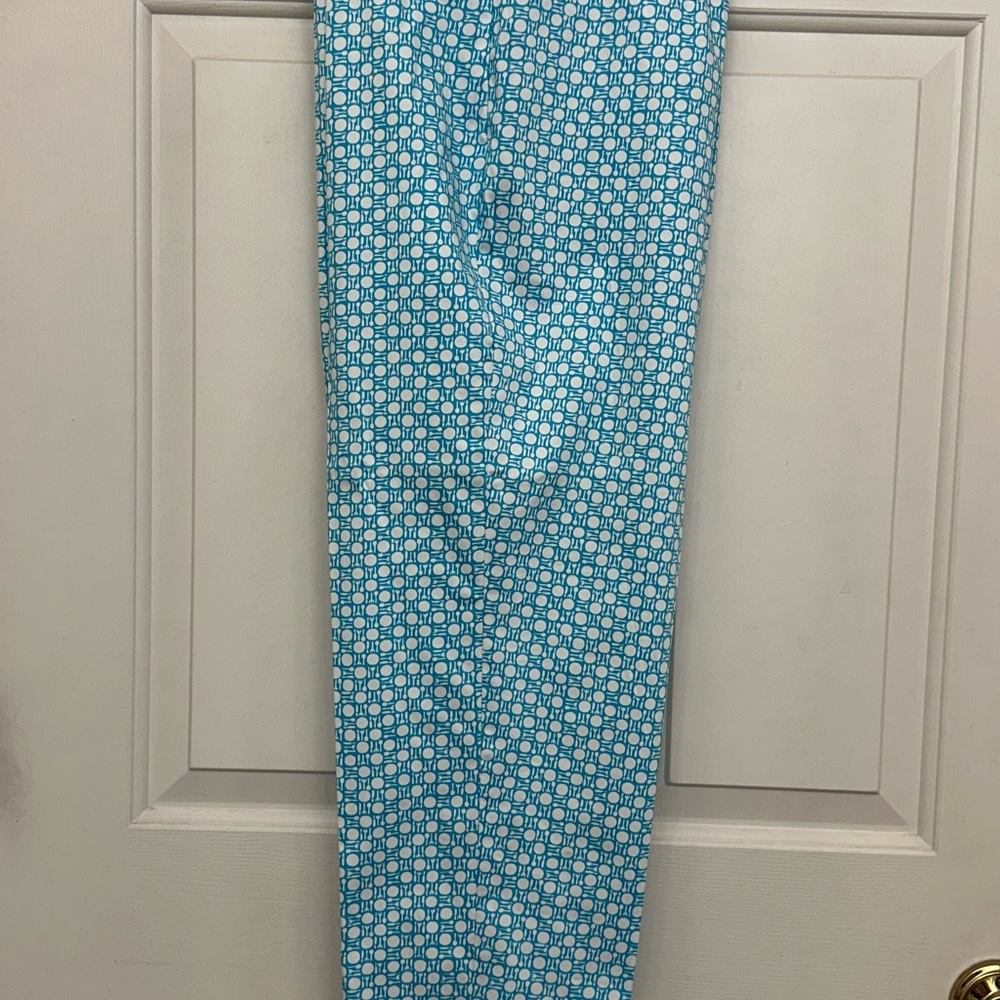 Talbots Teal and White Circle Print Capris